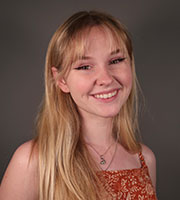 Tori Greenlaw headshot