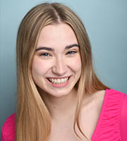 Elisabeth Meyer headshot