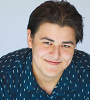 Zachary Buhl headshot